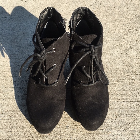 Wedge Boots - Picture 2 of 5